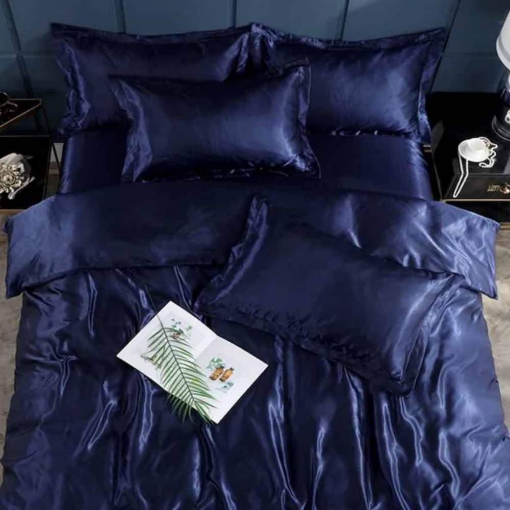 Satin Bedding Set: image 8