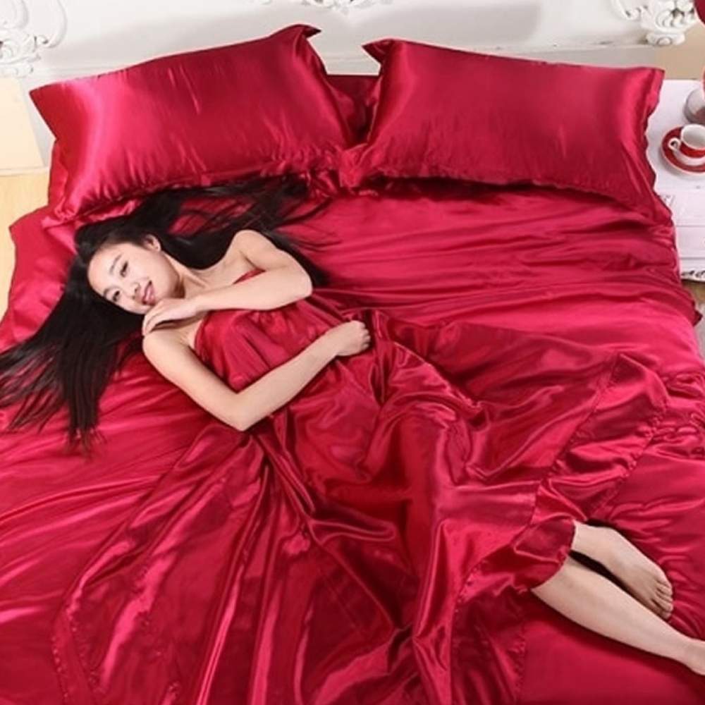 Satin Bedding Set: image 9